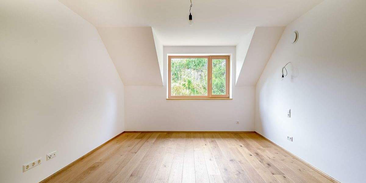 Mehrfamilienhaus, Wohnhaus Malsch Waldprechtsweier - 8 Zimmer, 222 m&sup2;, 795.000&euro; | Angebot:25862351