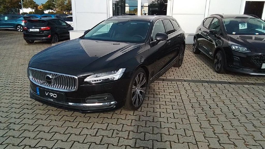 Volvo V90 1.112 km 52.990 € Hoyerswerda 02977