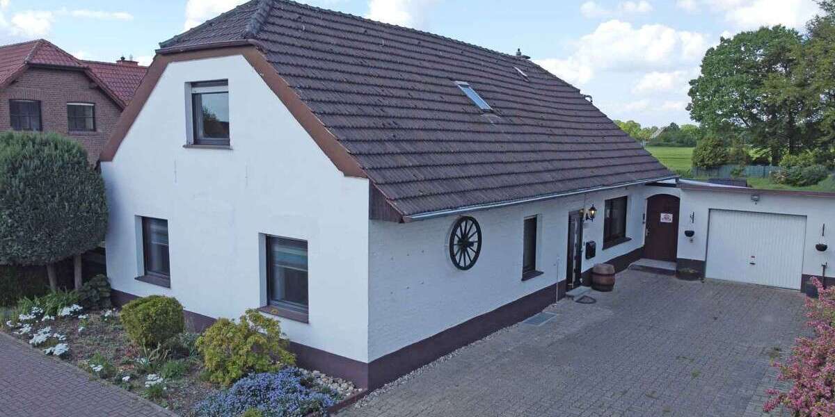 Einfamilienhaus Alpen - 6 Zimmer, 143 m&sup2;, 299.000&euro; | Angebot:26684133