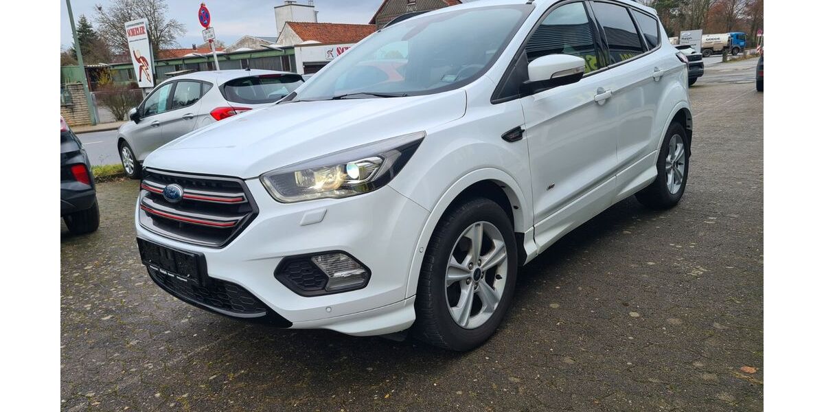 Ford Kuga 82.857 km 16.990 &euro; Schöppenstedt 38170