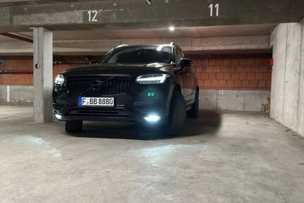 Volvo XC90 289.555 km 22.500 € Frankfurt am Main 60488