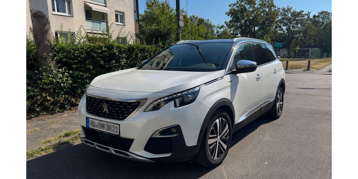 Peugeot 5008 124.000 km 21.500 &euro; Hanau 63452