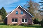 Einfamilienhaus Ostrhauderfehn - 4 Zimmer, 190 m&sup2;, 1.400&euro; | Angebot:26284220