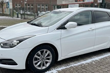 Hyundai i40 100.000 km 13.950 &euro; Berlin-Spandau 13585