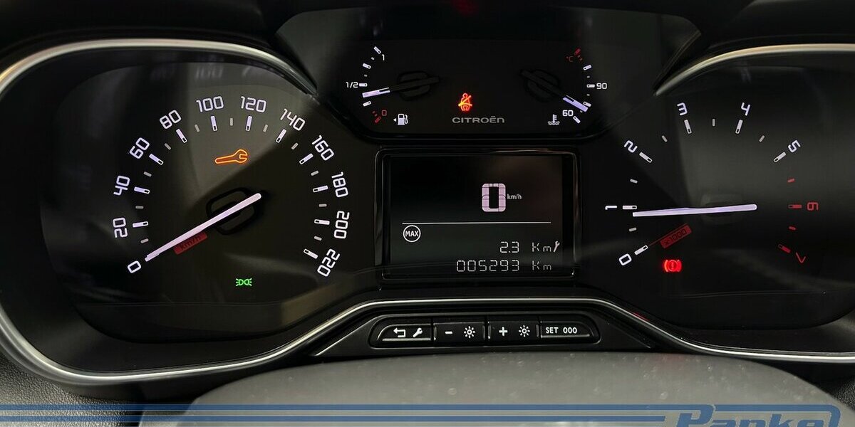 Citroen C3 Aircross Shine Pack*Head-UP*R-Cam*Tempo*Navi* 5.293 km 16.990 &euro; Berlin 13187