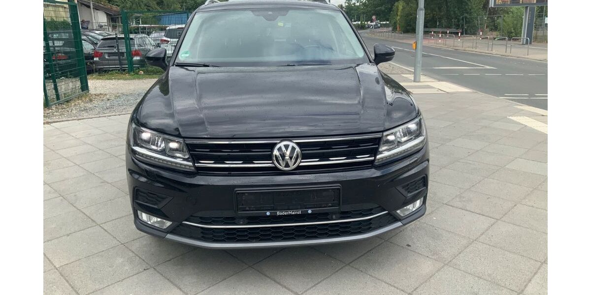 VW Tiguan 307.021 km 9.999 &euro; Frankfurt am Main 60486
