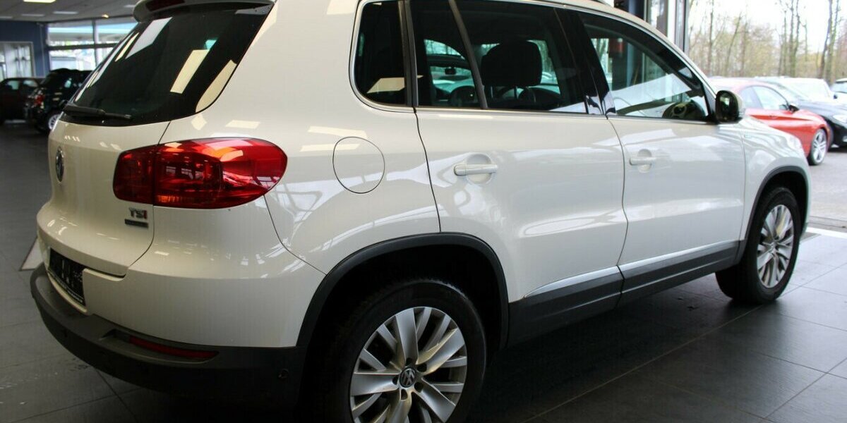 VW Tiguan 1.4 TSI BMT Life Panorama 121.251 km 10.780 &euro; Euskirchen 53881