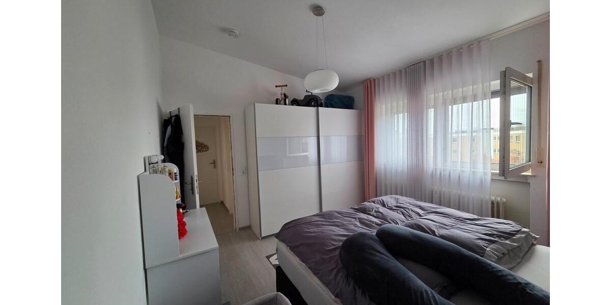 Dachgeschoßwohnung Lollar - 3 Zimmer, 77 m&sup2;, 800&euro; | Angebot:26268503