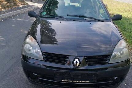 Renault Clio 72.000 km 3.000 &euro; friedrichsdorf 61381