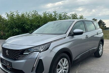 Peugeot 5008 120.000 km 16.500 € Berlin 12099