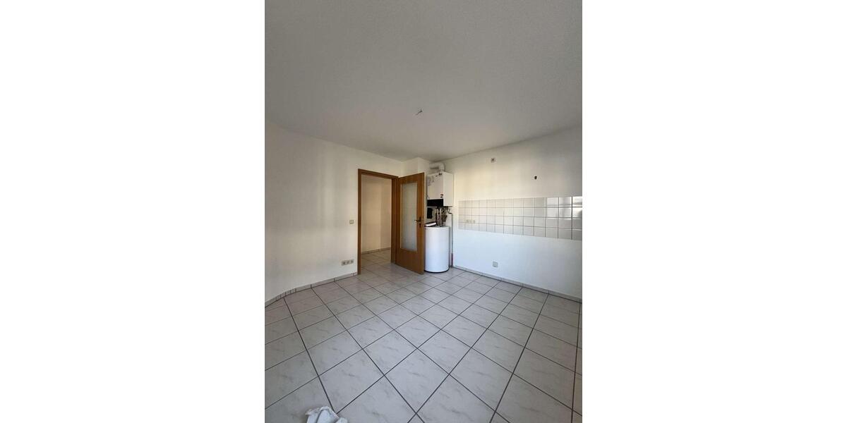 Erdgeschoßwohnung Kaufbeuren - 2.5 Zimmer, 69 m&sup2;, 715&euro; | Angebot:25512899