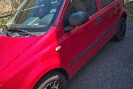 Fiat Panda 105.000 km 3.150 &euro; Stadtsteinach 95346