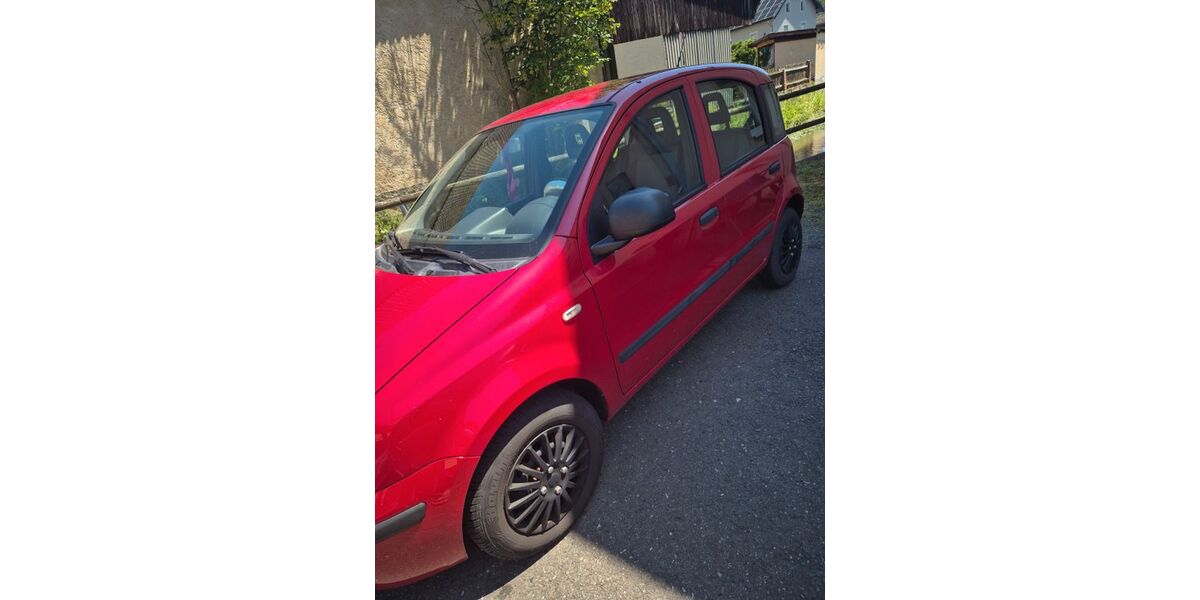 Fiat Panda 105.000 km 3.150 &euro; Stadtsteinach 95346