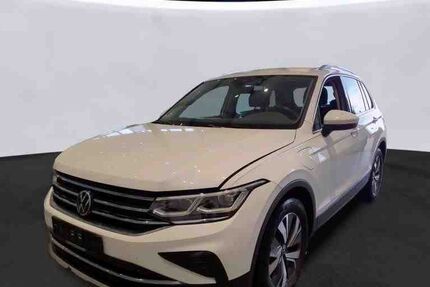 VW Tiguan 84.600 km 22.990 &euro; Bad Langensalza 99947