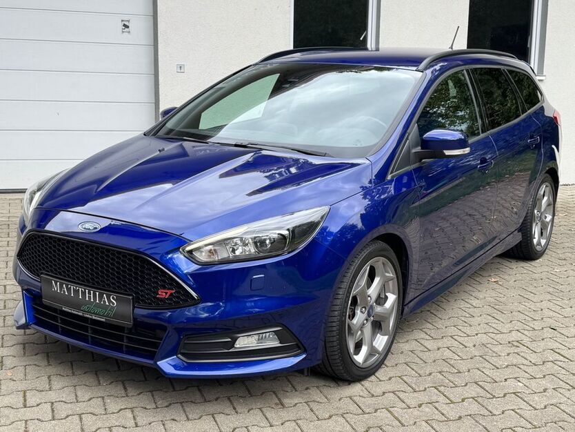 Ford Focus 93.244 km 14.999 € Lindau (Bodensee) 88131