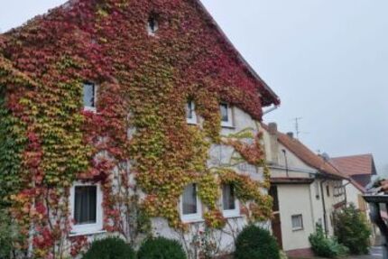 Schnuffiges Einfamilienhaus + Garten mit Gartenhaus in 97633 Aubstadt-Gollmuthhausen Bad Neustadt (21 km) und Bad Königshofen (11 km) (ID 10075) 3 zimmer