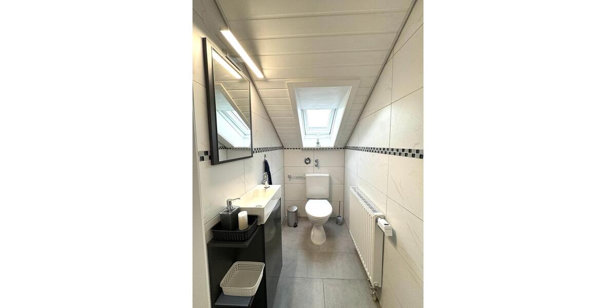 Dachgeschoßwohnung Freudenstadt - 3 Zimmer, 75 m&sup2;, 1.300&euro; | Angebot:26592024