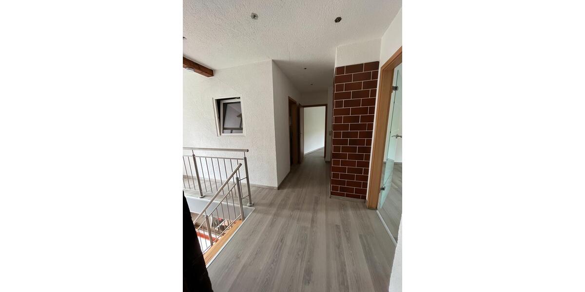 Etagenwohnung Tann (Rhön) - 3 Zimmer, 96 m&sup2;, 650&euro; | Angebot:24447444