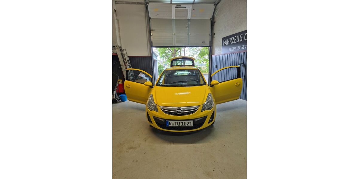 Opel Corsa 148.000 km 2.600 &euro; Wuppertal 42287