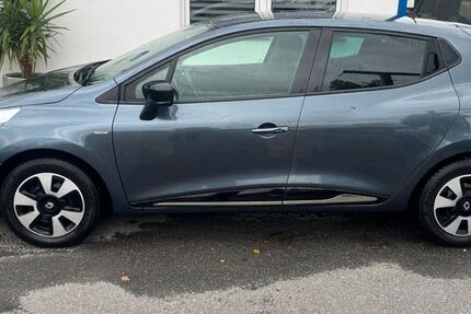 Renault Clio 93.000 km 8.950 € Gütersloh 33330