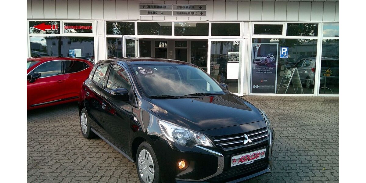 Mitsubishi Space Star 1.500 km 13.790 &euro; Dessau 06847
