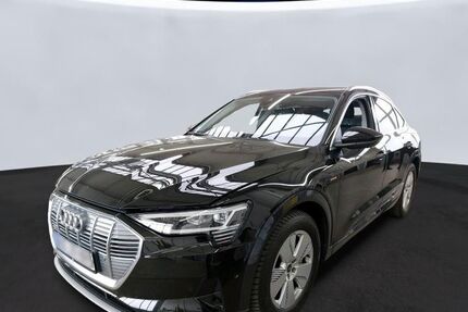 Audi e-tron 39.800 km 37.300 &euro; Salzgitter 38259