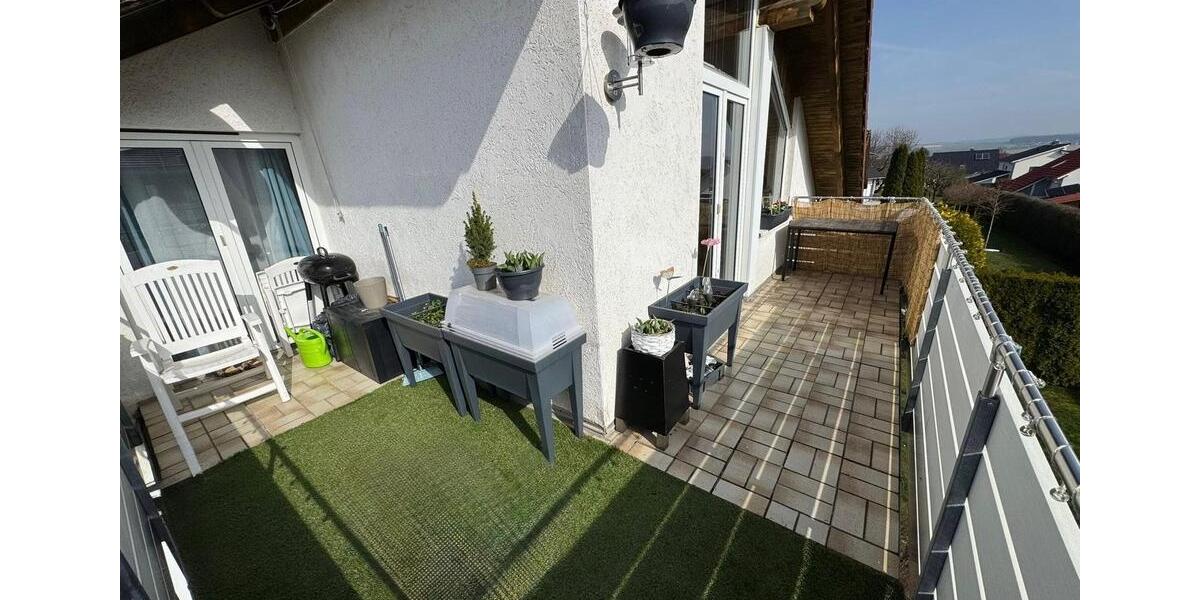 Dachgeschoßwohnung Hofgeismar - 3 Zimmer, 82 m&sup2;, 850&euro; | Angebot:25406588