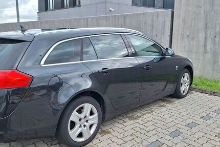 Opel Insignia 201.114 km 7.700 € Landstuhl 66849