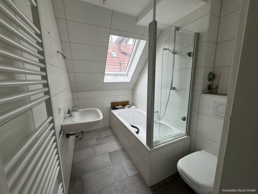 Frisch renovierte und sofort verfügbare 4-Zimmer-Wohnung gesucht? 4 zimmer