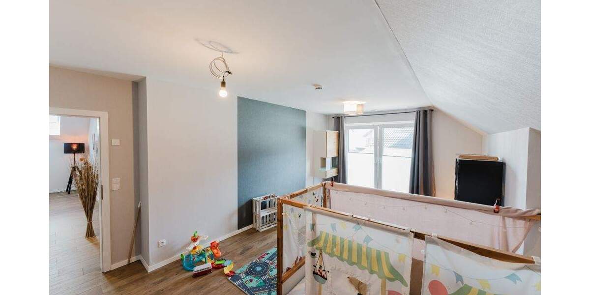 Einfamilienhaus Nordhorn - 7 Zimmer, 291 m&sup2;, 675.000&euro; | Angebot:24906137