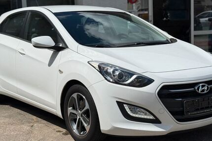 Hyundai i30 72.380 km 7.999 &euro; Wiesbaden 65203