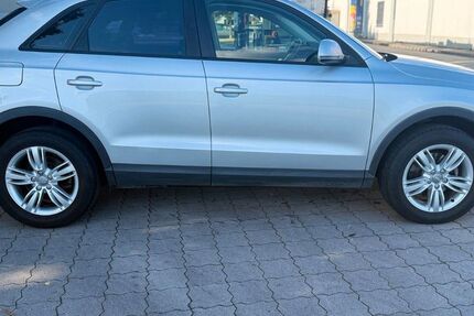 Audi Q3 146.315 km 12.950 € Hamburg 20539