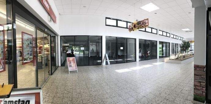 **LADENFLÄCHE IN DER PASSAGE IN LICHTENSTEIN ZUR SELBSTNUTZUNG ODER MIT MIETER** 4 zimmer