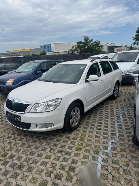 Skoda Octavia 133.000 km 4.900 € Mühlheim 63165