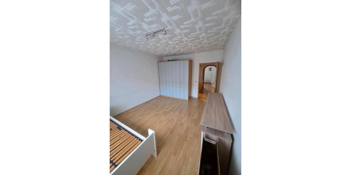 Etagenwohnung Falkensee - 1 Zimmer, 38 m&sup2;, 500&euro; | Angebot:26013979