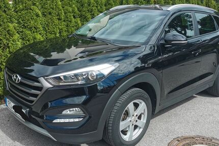 Hyundai TUCSON 74.500 km 14.990 € Rosenheim 83026