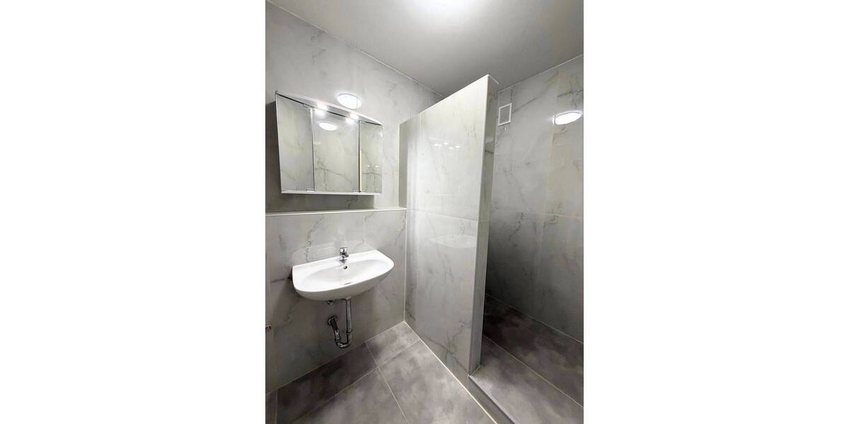 Etagenwohnung Bergheim - 3 Zimmer, 96 m&sup2;, 209.900&euro; | Angebot:26642857