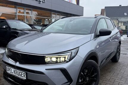 Opel Grandland (X) 1.823 km 23.900 &euro; Rostock 18069