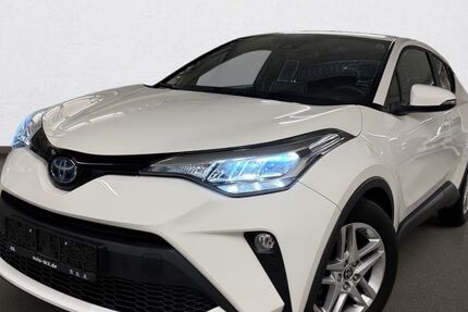 Toyota C-HR 84.000 km 20.599 &euro; Frankfurt am Main 60386