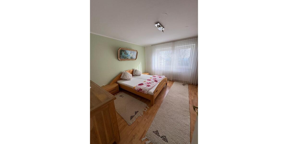 Etagenwohnung Wuppertal Gemarkung Ronsdorf - 3 Zimmer, 79 m&sup2;, 145.000&euro; | Angebot:25944524