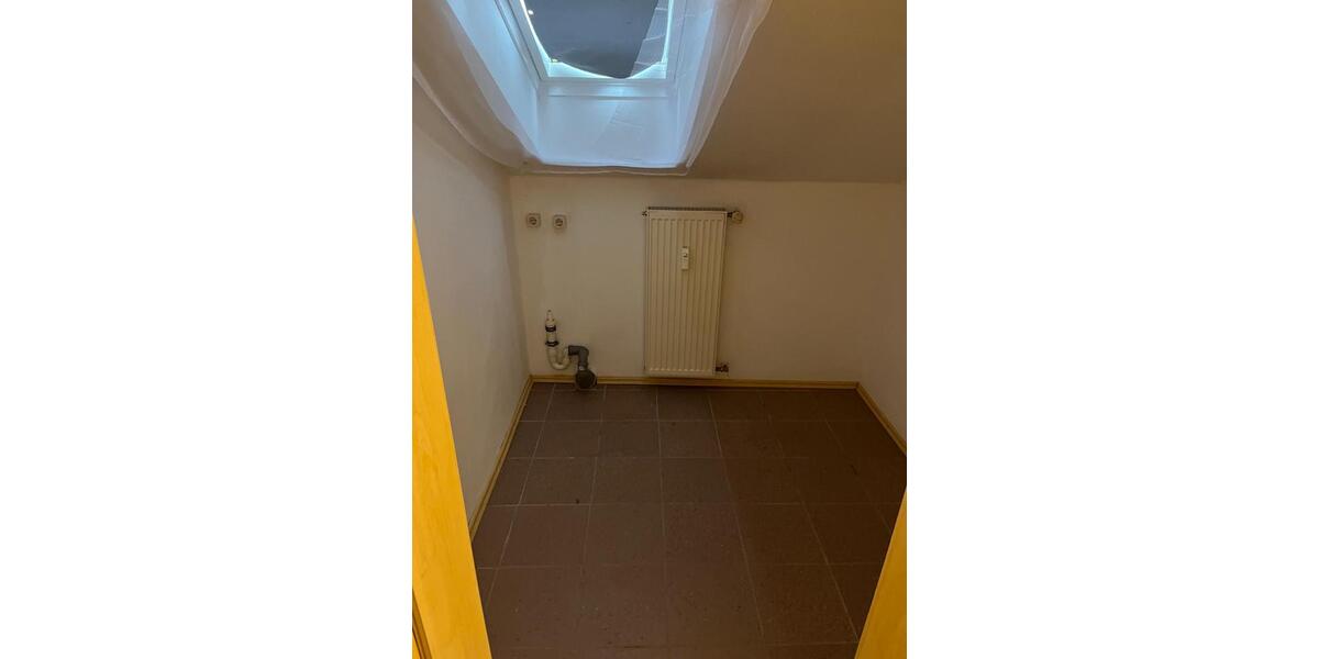 Dachgeschoßwohnung Regen - 3 Zimmer, 107 m&sup2;, 199.000&euro; | Angebot:26150156