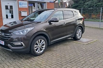 Hyundai SANTA FE 131.000 km 15.000 &euro; Voltlage bei Osnabrück 49599