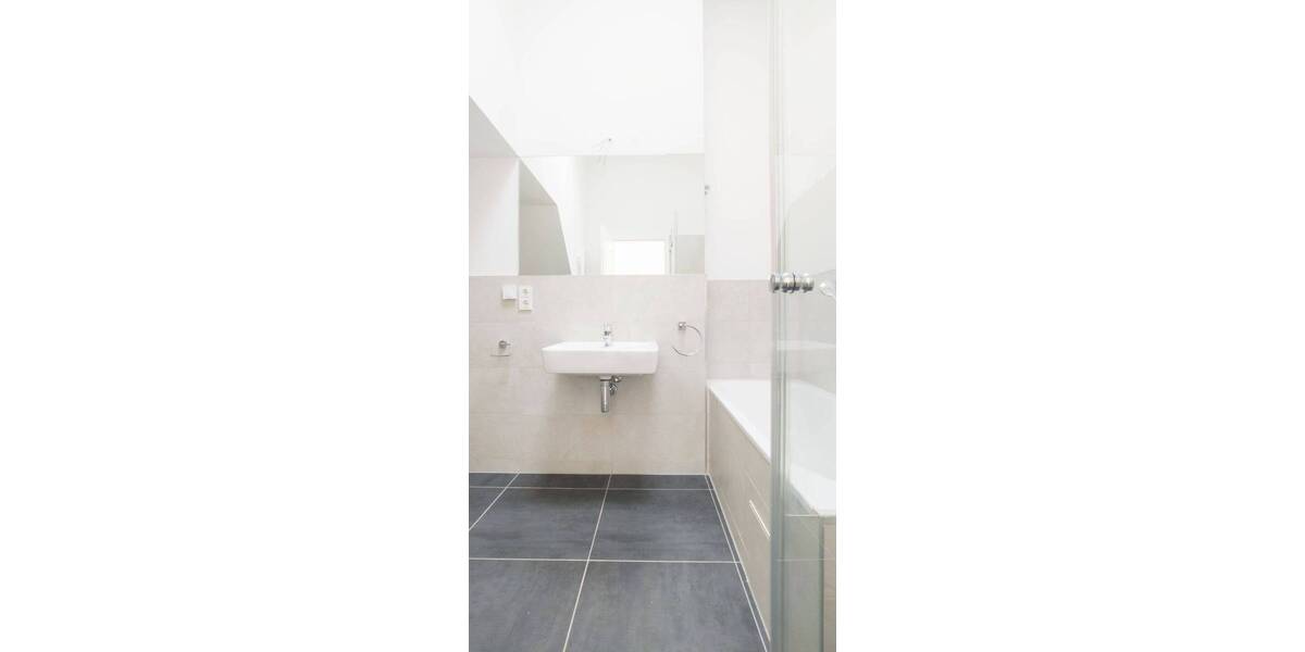 Terrassenwohnung Berlin Neukölln - 3 Zimmer, 112 m&sup2;, 2.301&euro; | Angebot:26310051