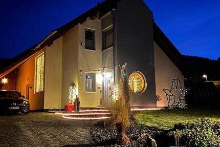 Ihr Familienidyll in Höxter – modern, großzügig & ohne Courtage! 8 zimmer