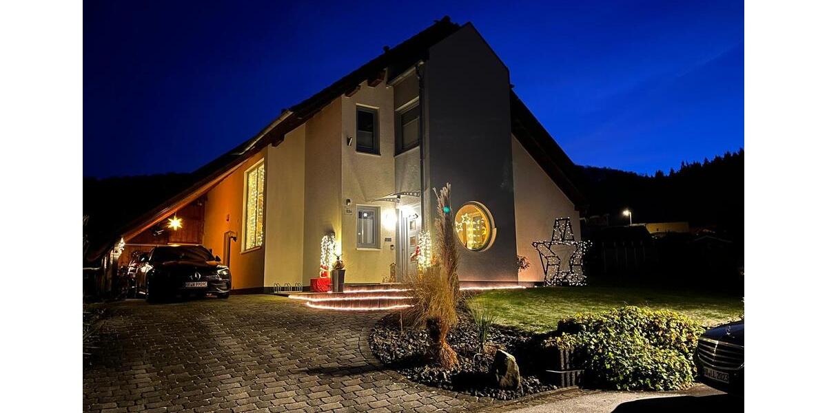 Ihr Familienidyll in Höxter – modern, großzügig & ohne Courtage! 8 zimmer