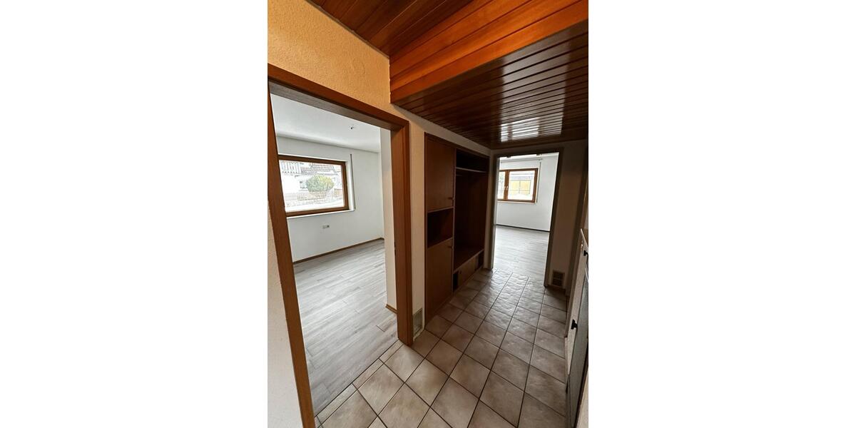 Mehrfamilienhaus, Wohnhaus Blaustein - 6.5 Zimmer, 211 m&sup2;, 485.000&euro; | Angebot:26235047