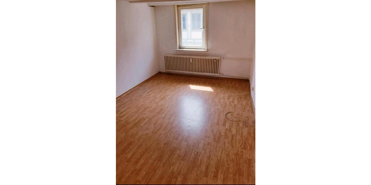 Etagenwohnung Witzenhausen - 4 Zimmer, 102 m&sup2;, 990&euro; | Angebot:25592163