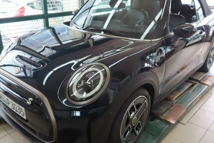Mini Cooper S Cabrio 13.700 km 44.990 &euro; Würzburg 97076