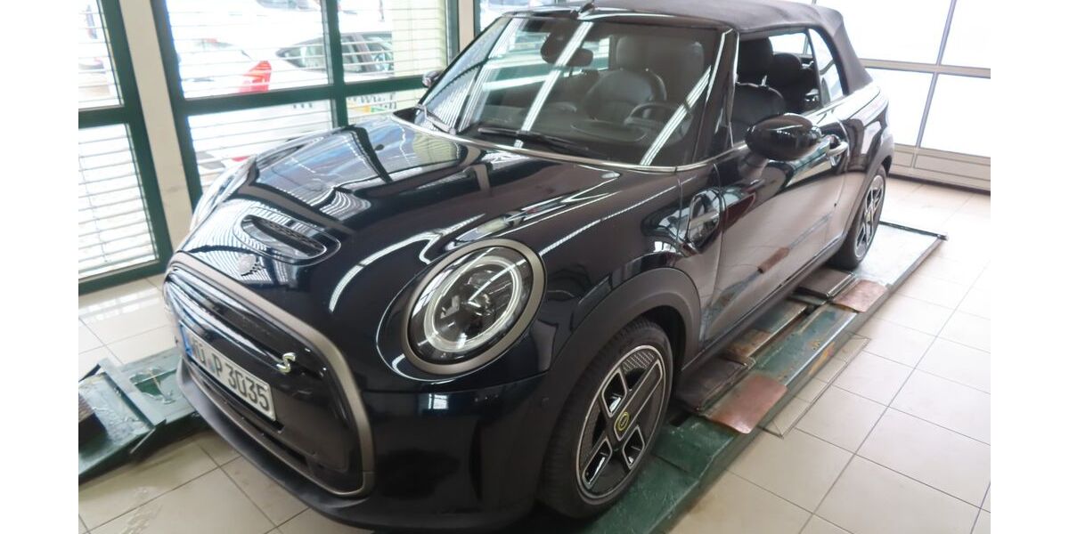 Mini Cooper S Cabrio 13.700 km 44.990 &euro; Würzburg 97076