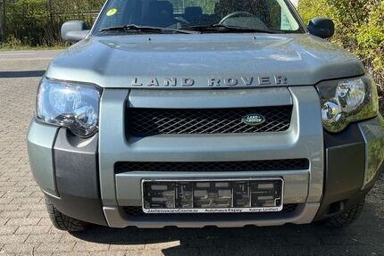 Land Rover Freelander 65.502 km 6.900 € Trier 54292